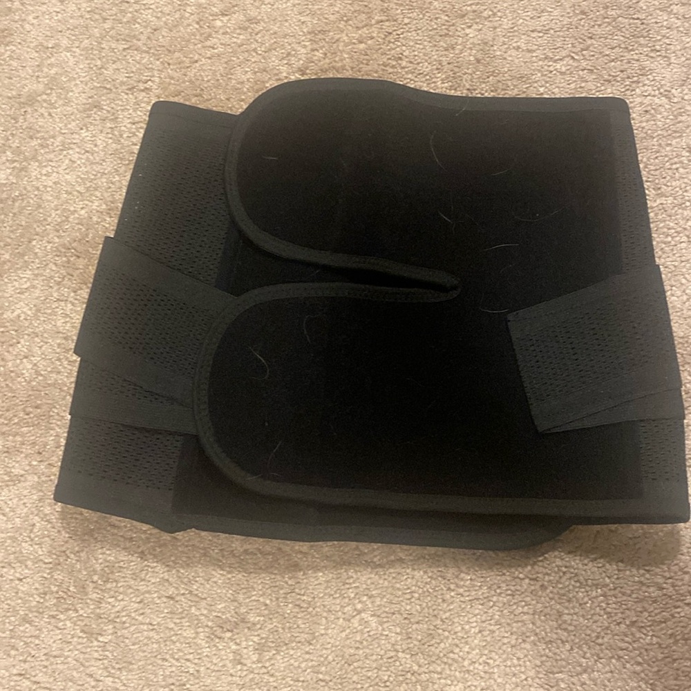 Postpartum Belly Binder 
Black 
Never used